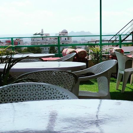 Krishna Stay Guest House Udaipur Exterior foto