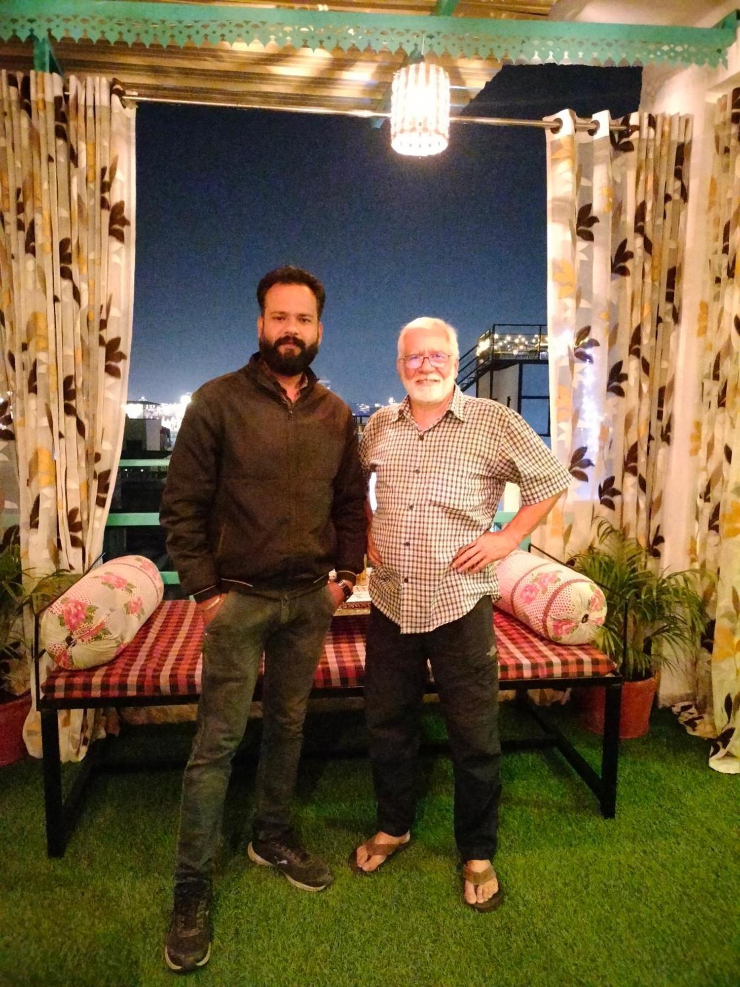 Krishna Stay Guest House Udaipur Exterior foto