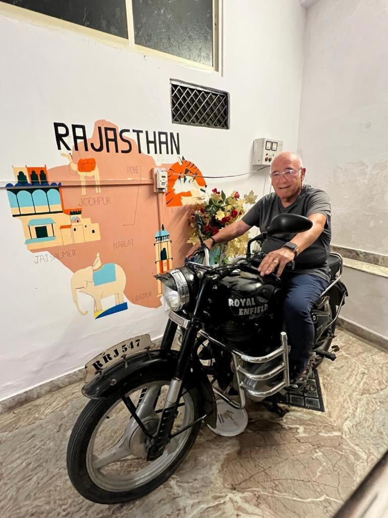Krishna Stay Guest House Udaipur Exterior foto