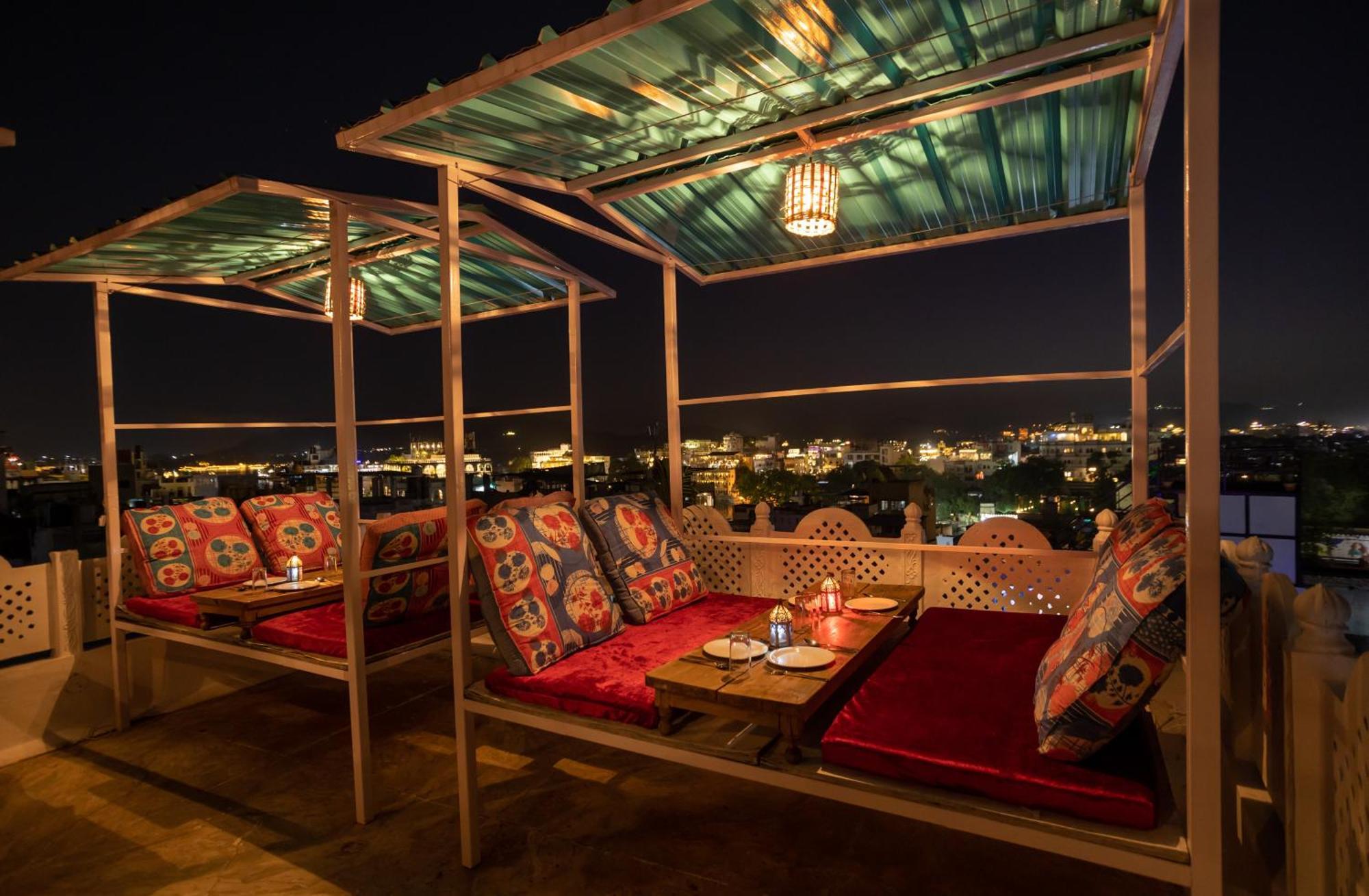 Krishna Stay Guest House Udaipur Exterior foto