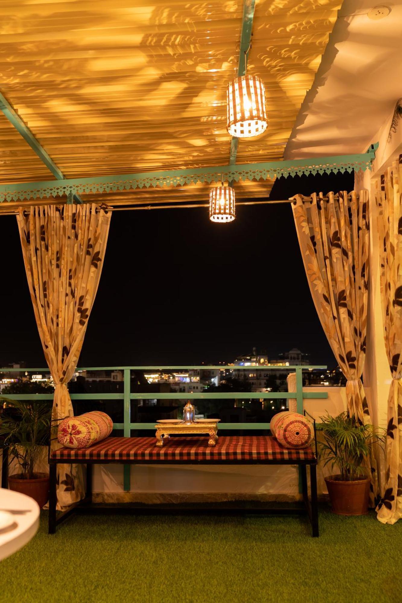 Krishna Stay Guest House Udaipur Exterior foto