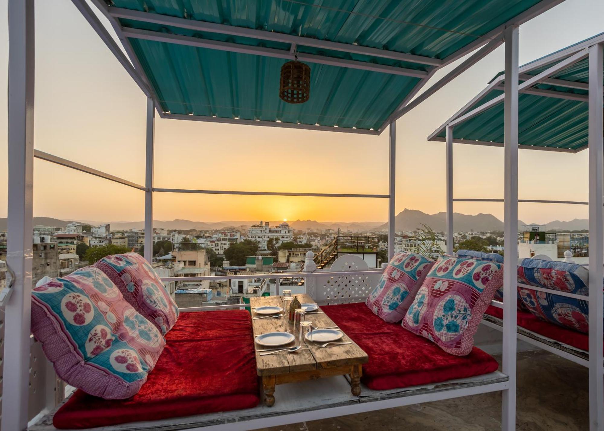 Krishna Stay Guest House Udaipur Exterior foto